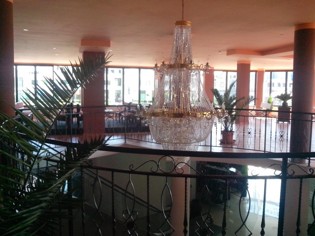 La Piazza Primorsko Rooms & Apartments Bagian luar foto