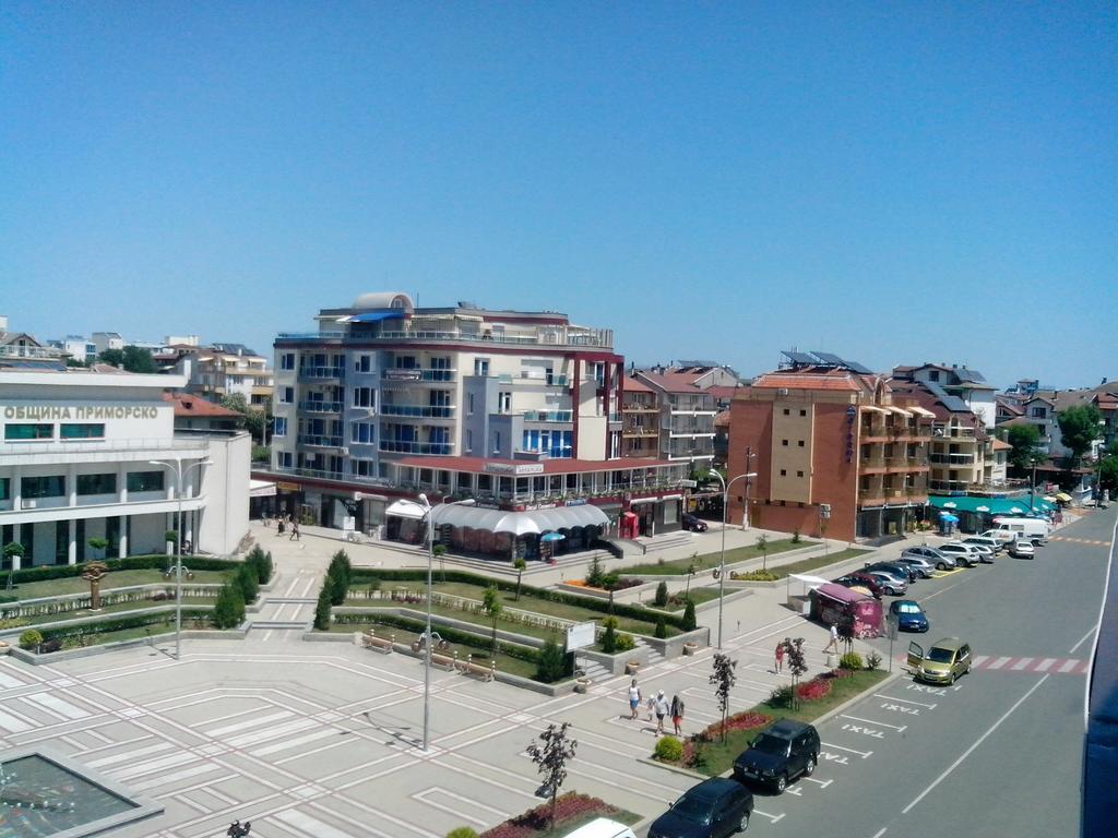 La Piazza Primorsko Rooms & Apartments Ruang foto