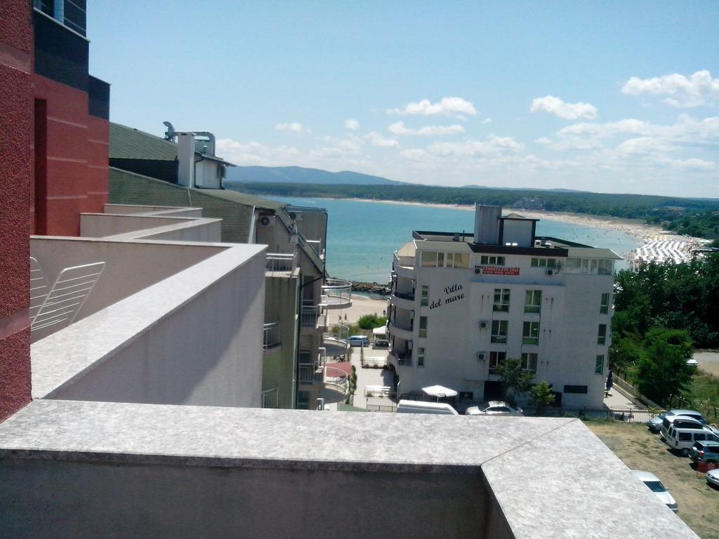 La Piazza Primorsko Rooms & Apartments Bagian luar foto