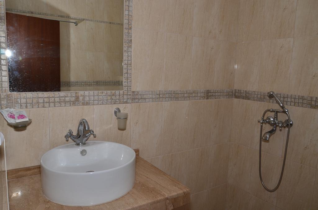 La Piazza Primorsko Rooms & Apartments Bagian luar foto